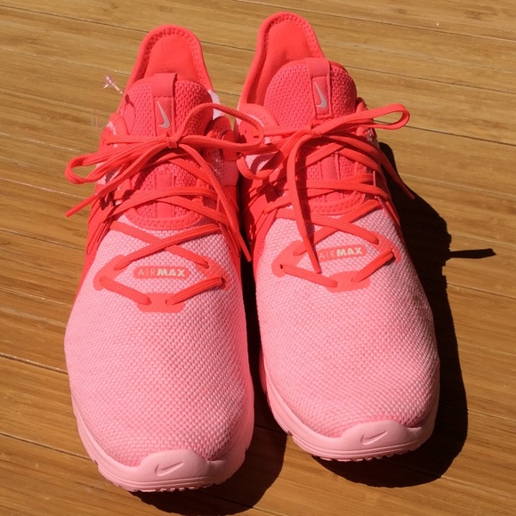 NIKE Women’s Air Max Sequent 3 Running Shoes 10 - Picture 7 of 8